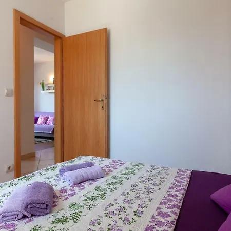 Anja Apartment *